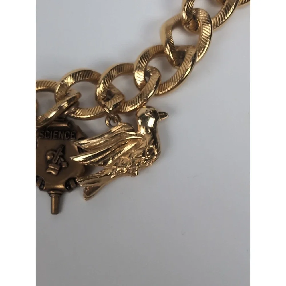 Vintage Monet Gold Tone Charm Bracelet W/Charms Classic Jewelry